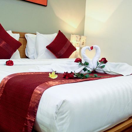 Delu Villas & Suite Kerobokan Rum bild